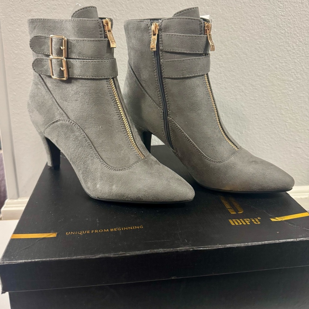 IDIFU Gray Ankle Booties with Gold Accents